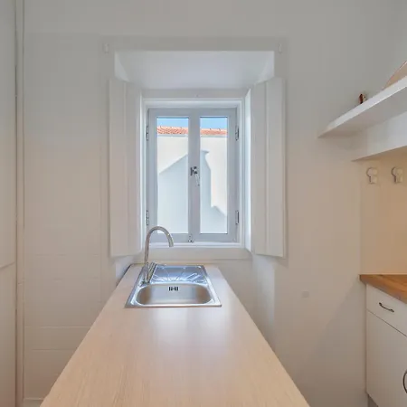 Casa Bestel Setubal, By Match